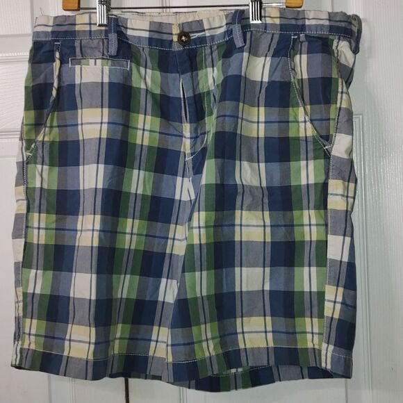 American Eagle Prep Fit  plaid shorts Sz 38 - Picture 2 of 5